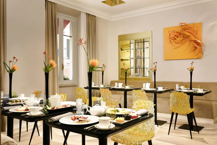 Velo — an afternoon-tea patisserie display